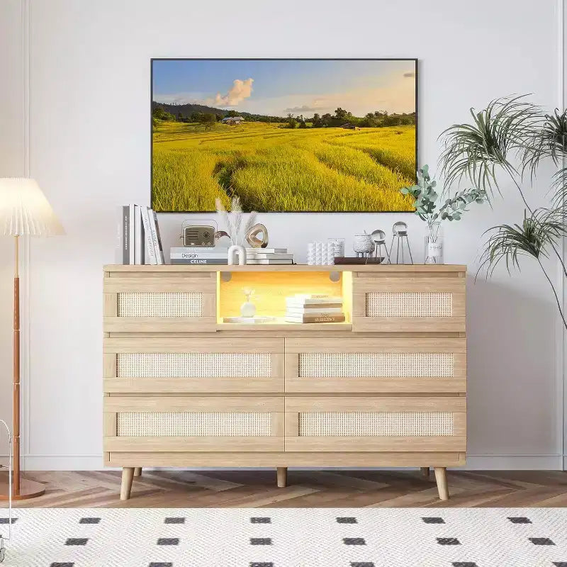 Commode en rotin à 6 tiroirs avec éclairage RGB et ports de chargement, meuble de rangement bohème pour chambre ou salon