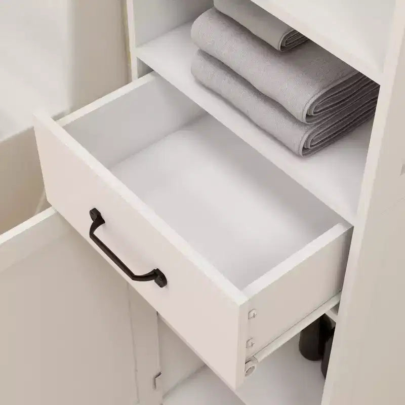 Meuble Colonne Étroit à Deux Portes et Hauteur Réduite, Idéal pour Salles de Bains et Cuisines - Blanc