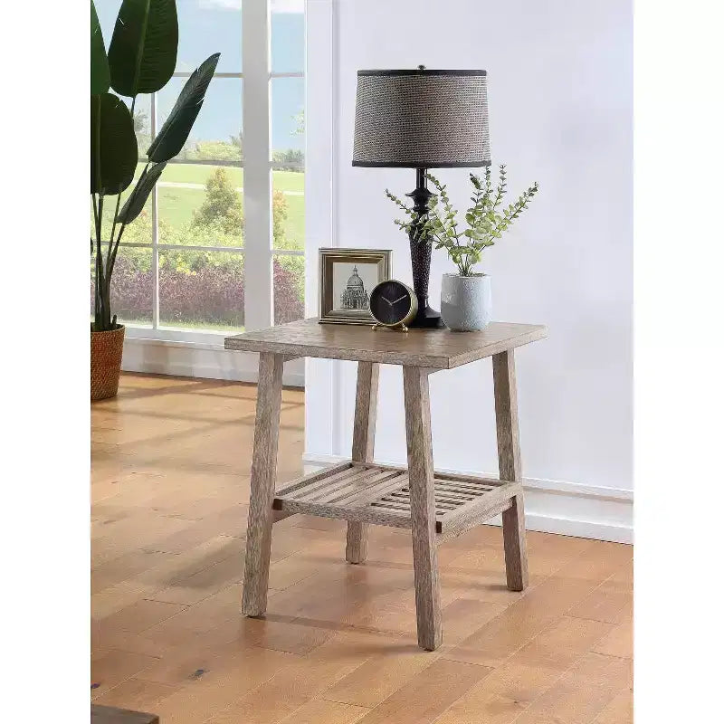 Table d'appoint style ferme grise, 61 cm de haut, bois d'acacia, étagère à lattes